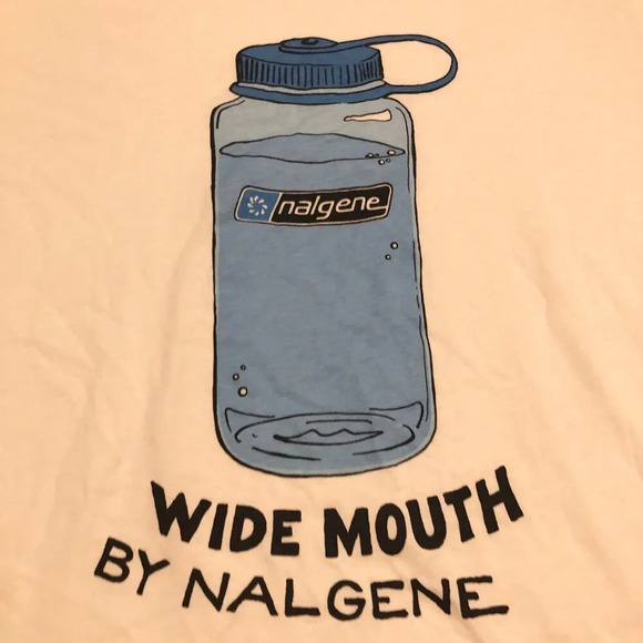 Uniqlo Nalgene Water Bottle Tshirt  Mens Size Small Shirt - Picture 16 of 16